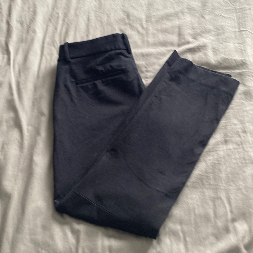 EUC Aritzia Babaton Black Dress Pants Size 2